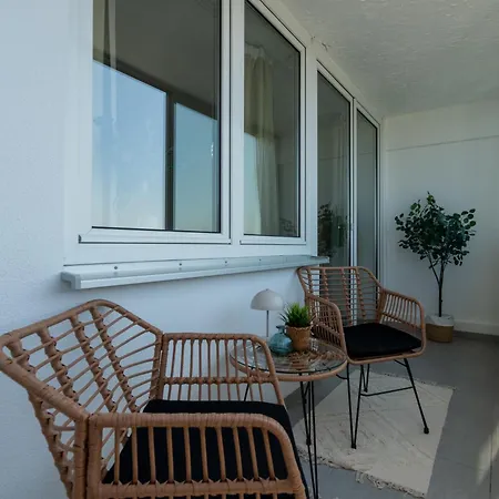 Casa Sunset - Kostenlos Parken - Unvergessliche Aussicht - 1min Zu Tram&bus *